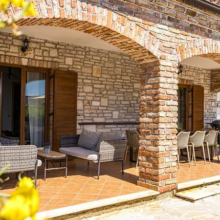 Holiday home Lara By Interhome *
